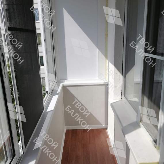 Холодное остекление балкона в многоквартирном доме Холодное остекление балкона в многоквартирном доме